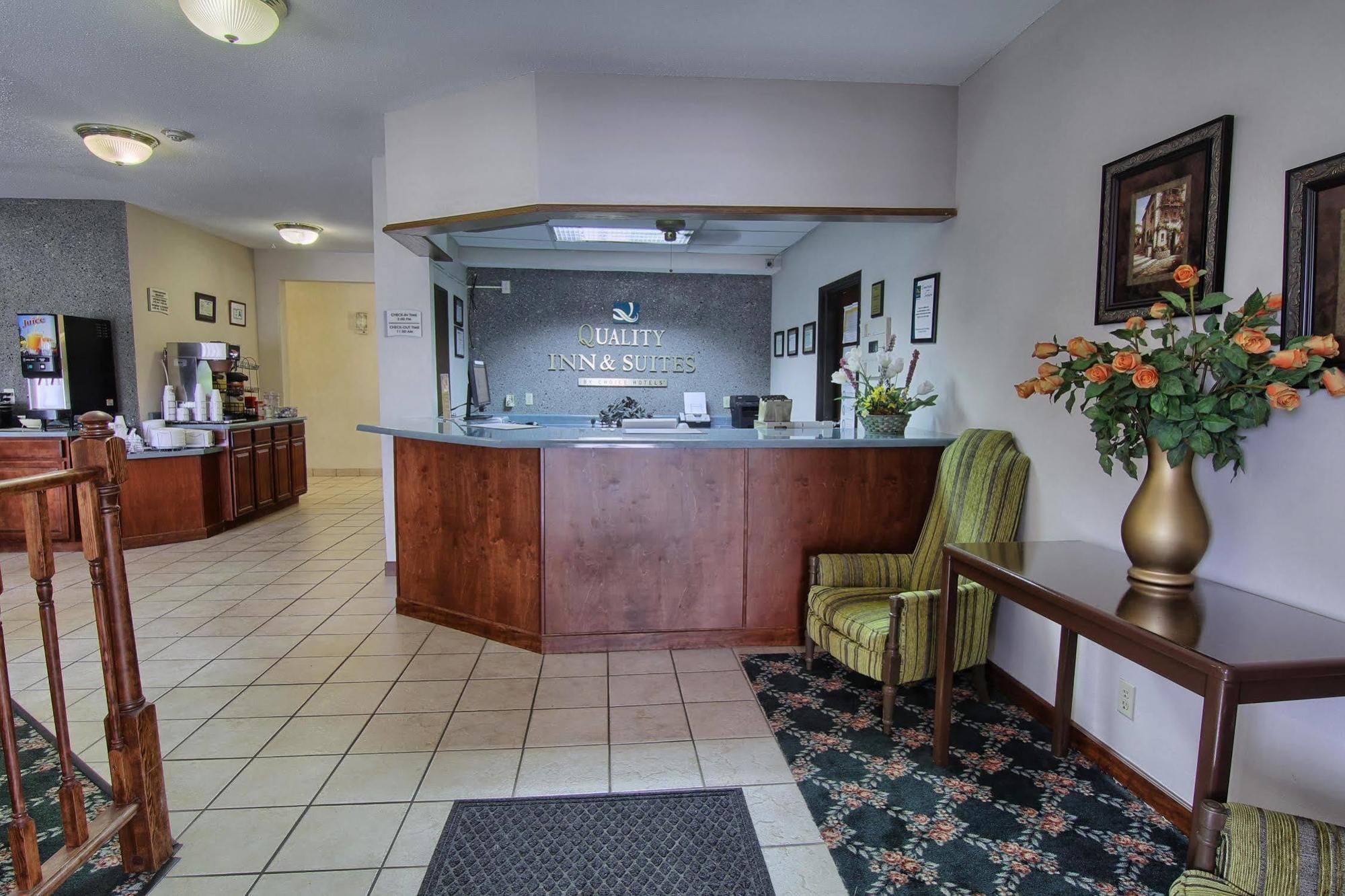 דנוויל Quality Inn & Suites מראה חיצוני תמונה