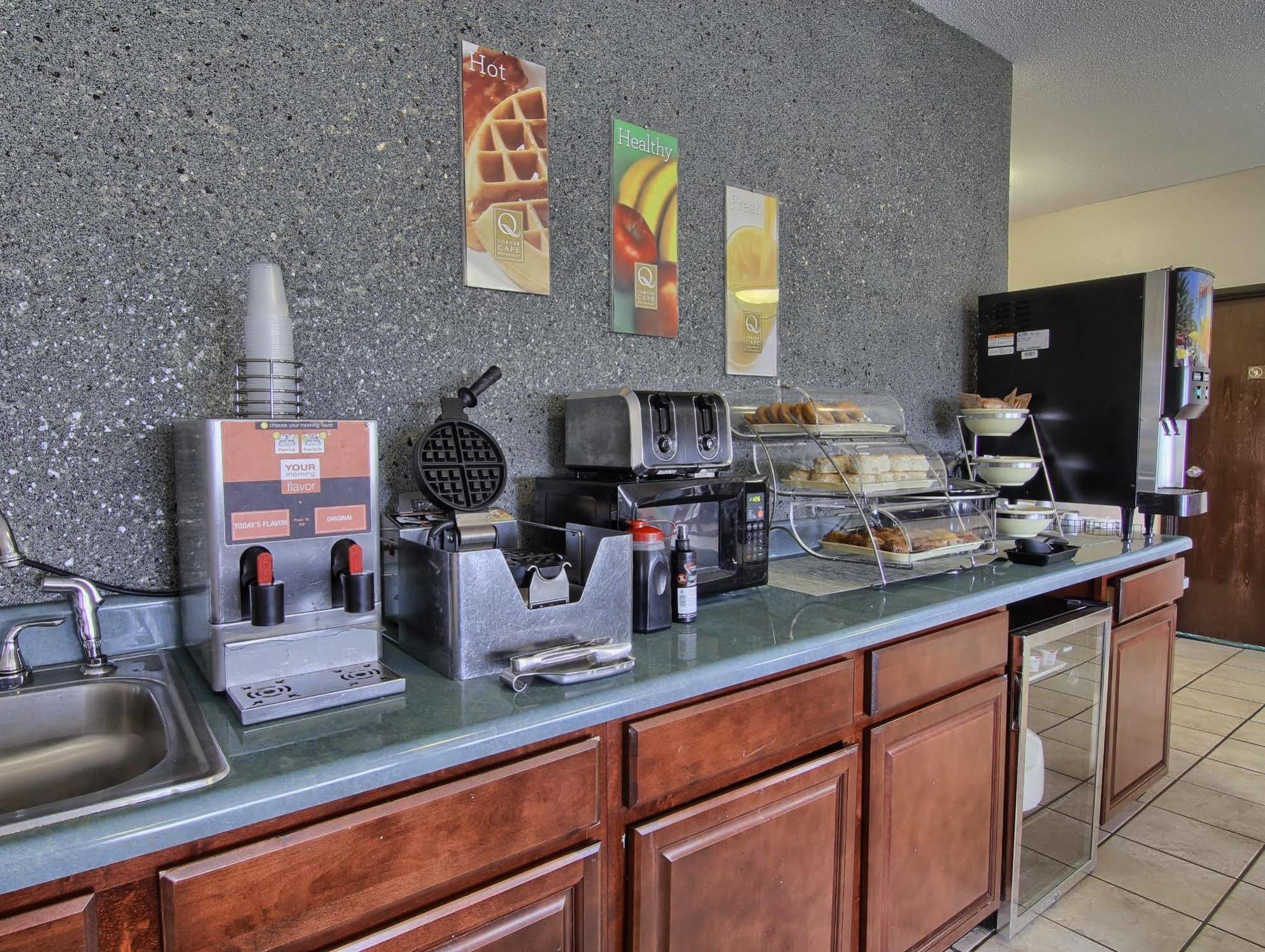 דנוויל Quality Inn & Suites מראה חיצוני תמונה